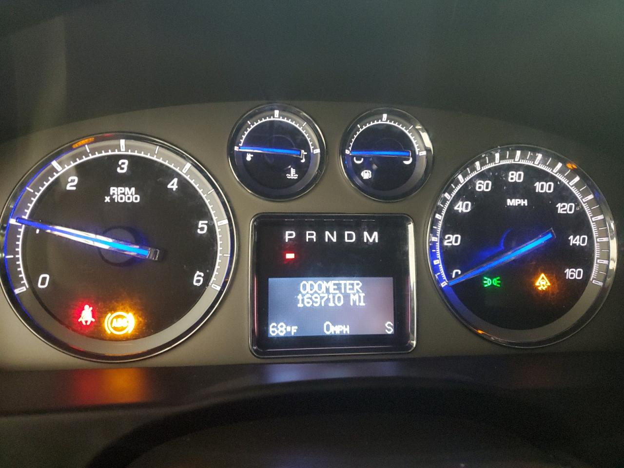 2010 Cadillac Escalade Premium VIN: 1GYUCCEF4AR199486 Lot: 92070595