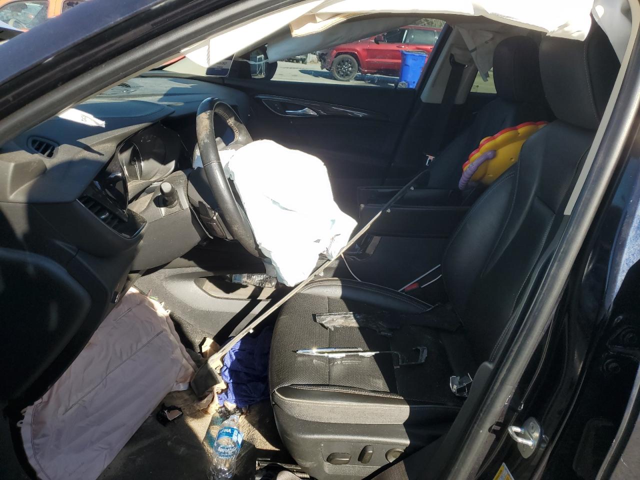 2021 Buick Envision Essence VIN: LRBFZNR49MD190719 Lot: 90992505