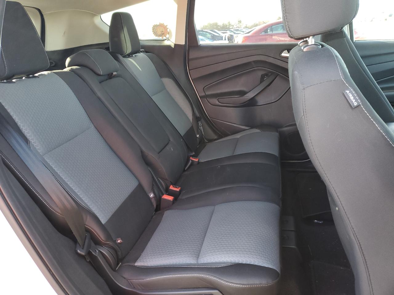 2017 Ford Escape Se VIN: 1FMCU9GD3HUB33589 Lot: 92193425