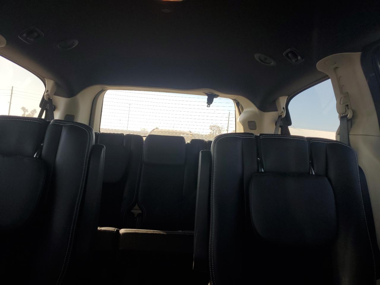 2018 Dodge Grand Caravan Sxt VIN: 2C4RDGCG4JR176103 Lot: 92858795