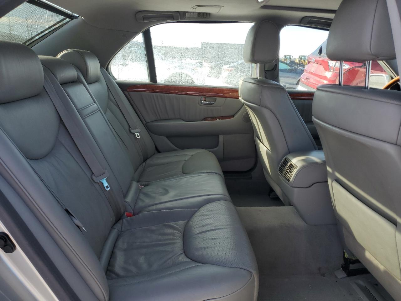 2004 Lexus Ls 430 VIN: JTHBN36F840143807 Lot: 91483775