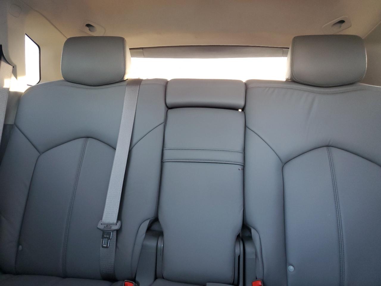 2010 Cadillac Srx VIN: 3GYFNGEY8AS581092 Lot: 92000755