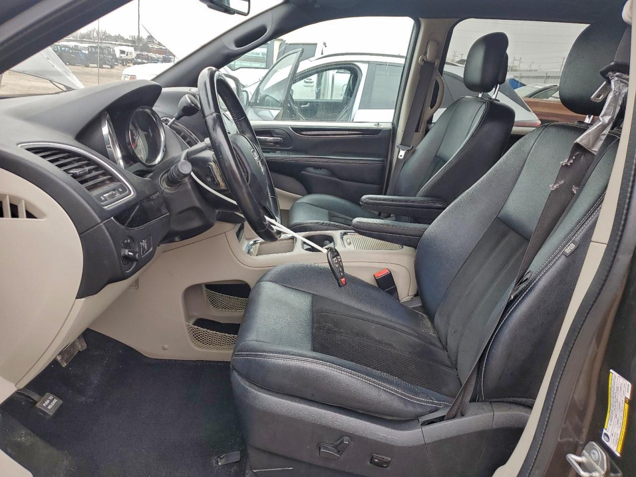 2018 Dodge Grand Caravan Sxt VIN: 2C4RDGCG0JR207105 Lot: 94121605