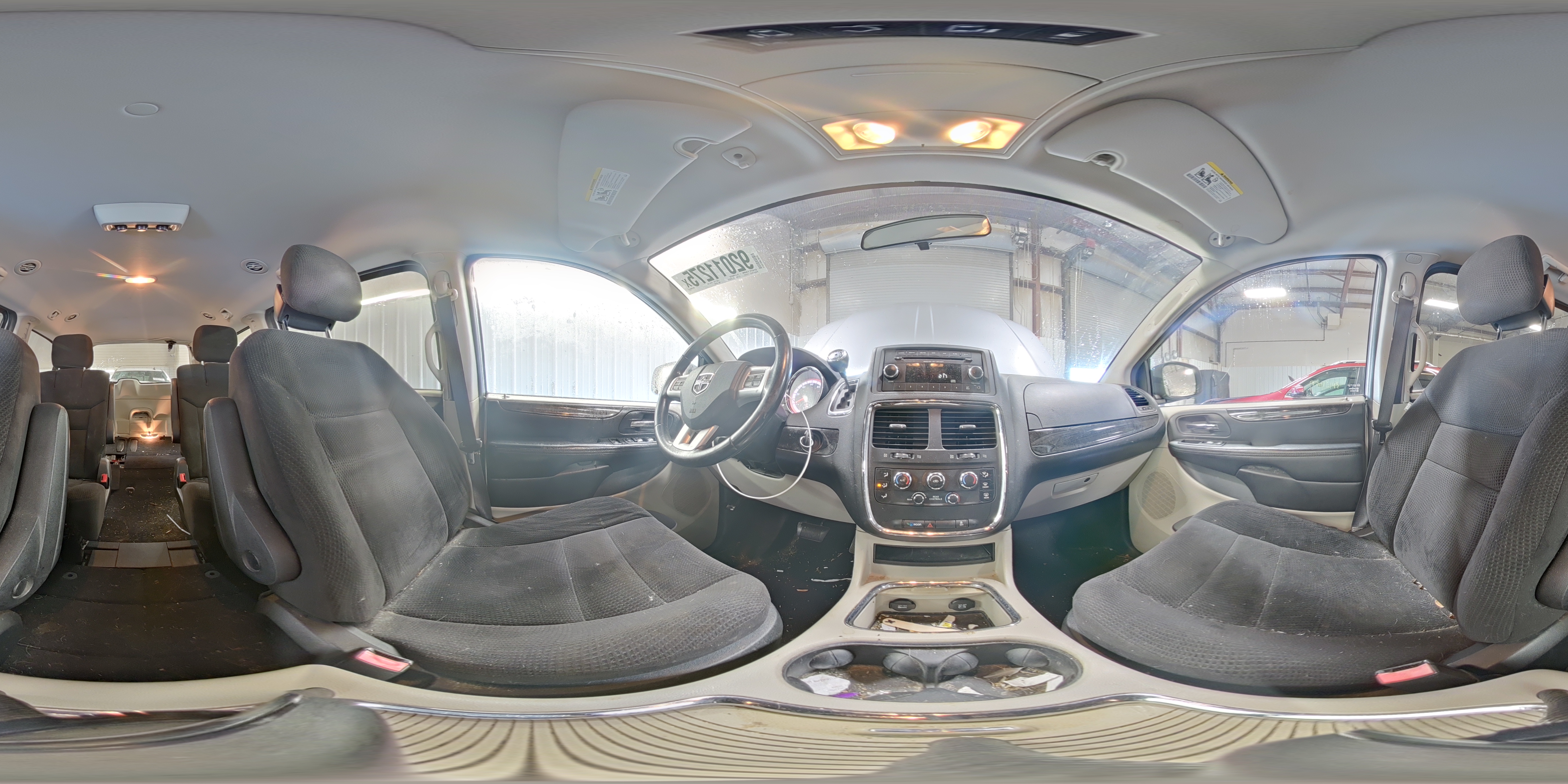 2014 Dodge Grand Caravan Sxt VIN: 2C4RDGCG4ER423299 Lot: 92011275