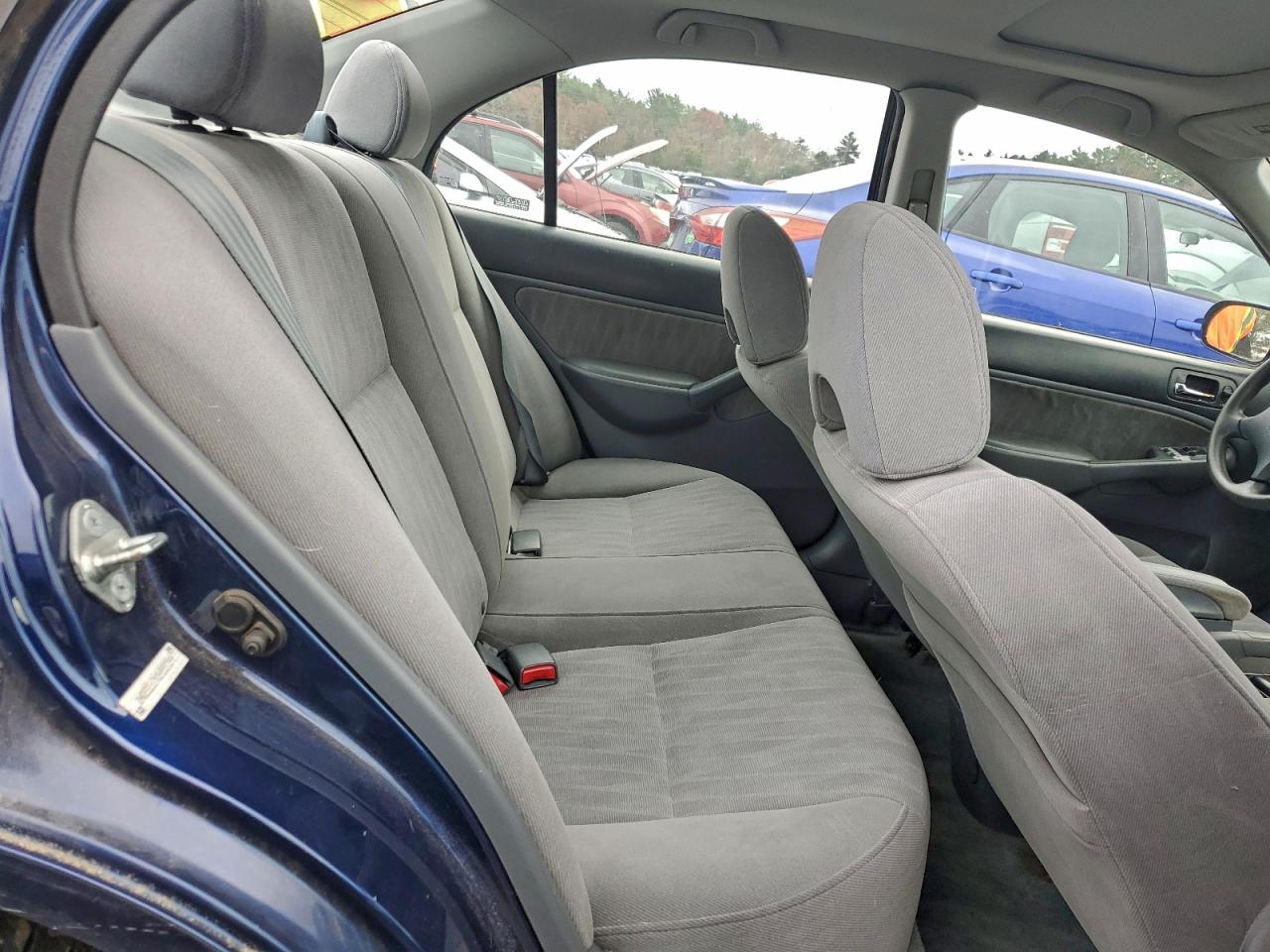 2003 Honda Civic Ex VIN: 2HGES267X3H557399 Lot: 93721635