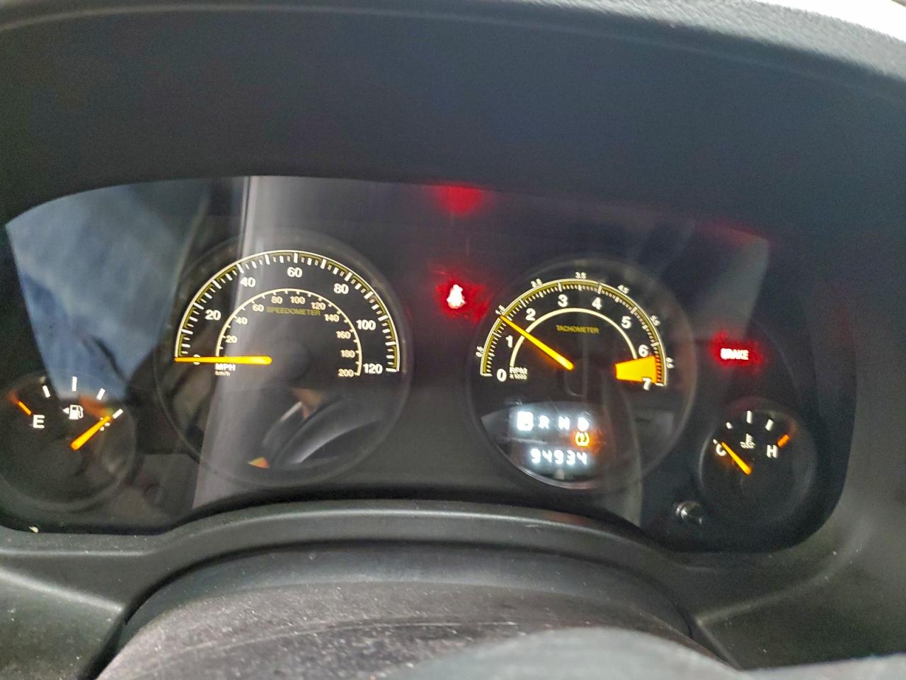 2015 Jeep Compass Sport VIN: 1C4NJCBB8FD118530 Lot: 94256425