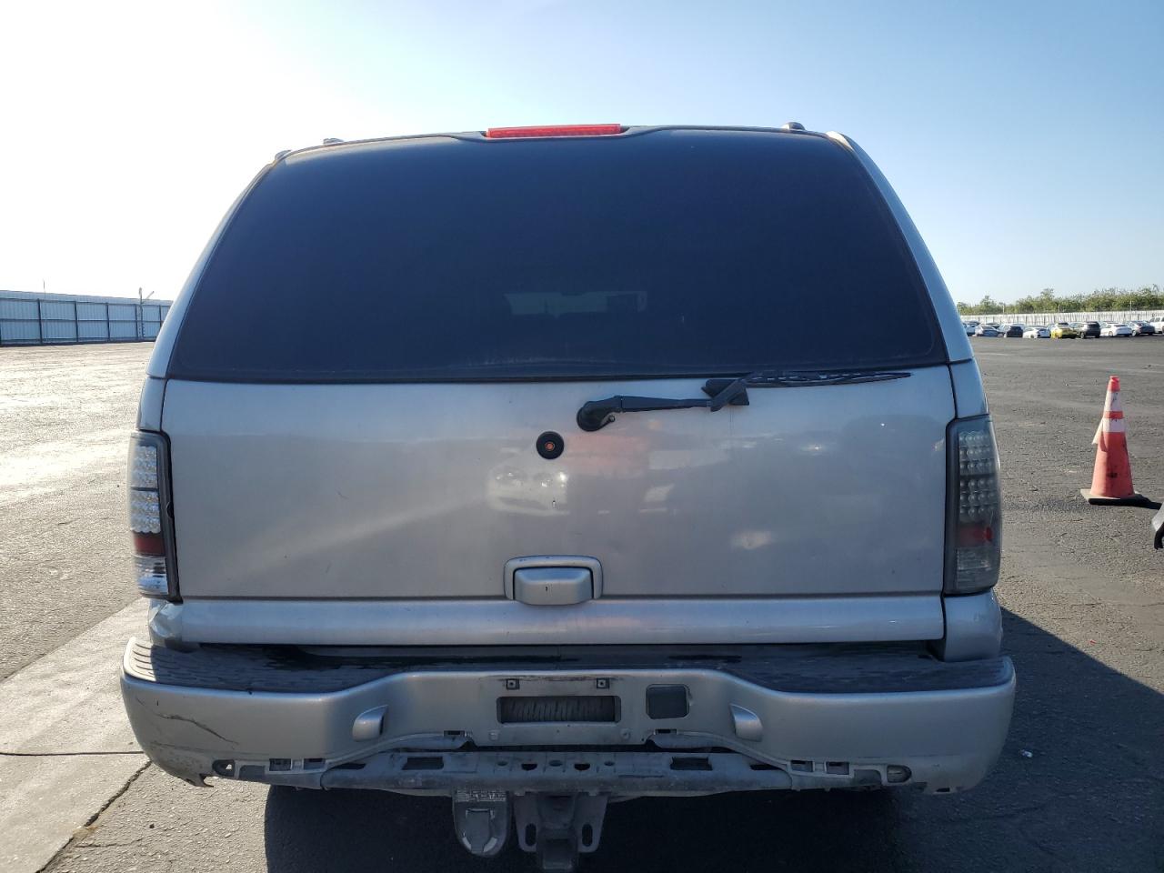 2004 GMC Yukon Denali VIN: 1GKEK63U04J190470 Lot: 91241815