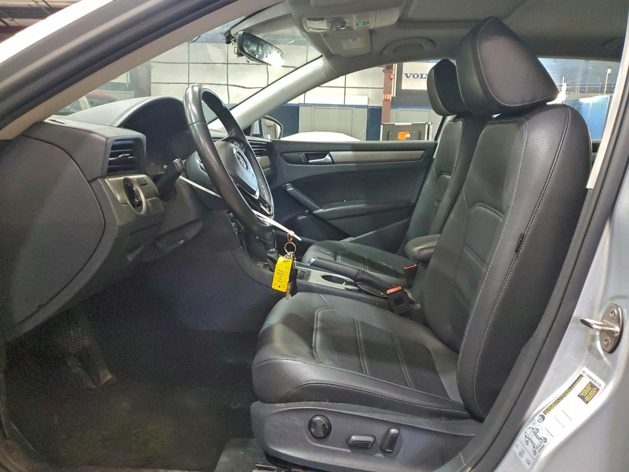 2021 Volkswagen Passat Se VIN: 1VWSA7A32MC002745 Lot: 94933795