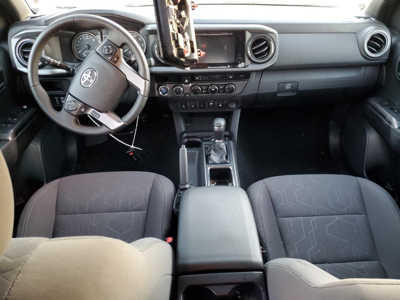 2017 Toyota Tacoma Double Cab VIN: 3TMCZ5AN9HM072754 Lot: 91941365