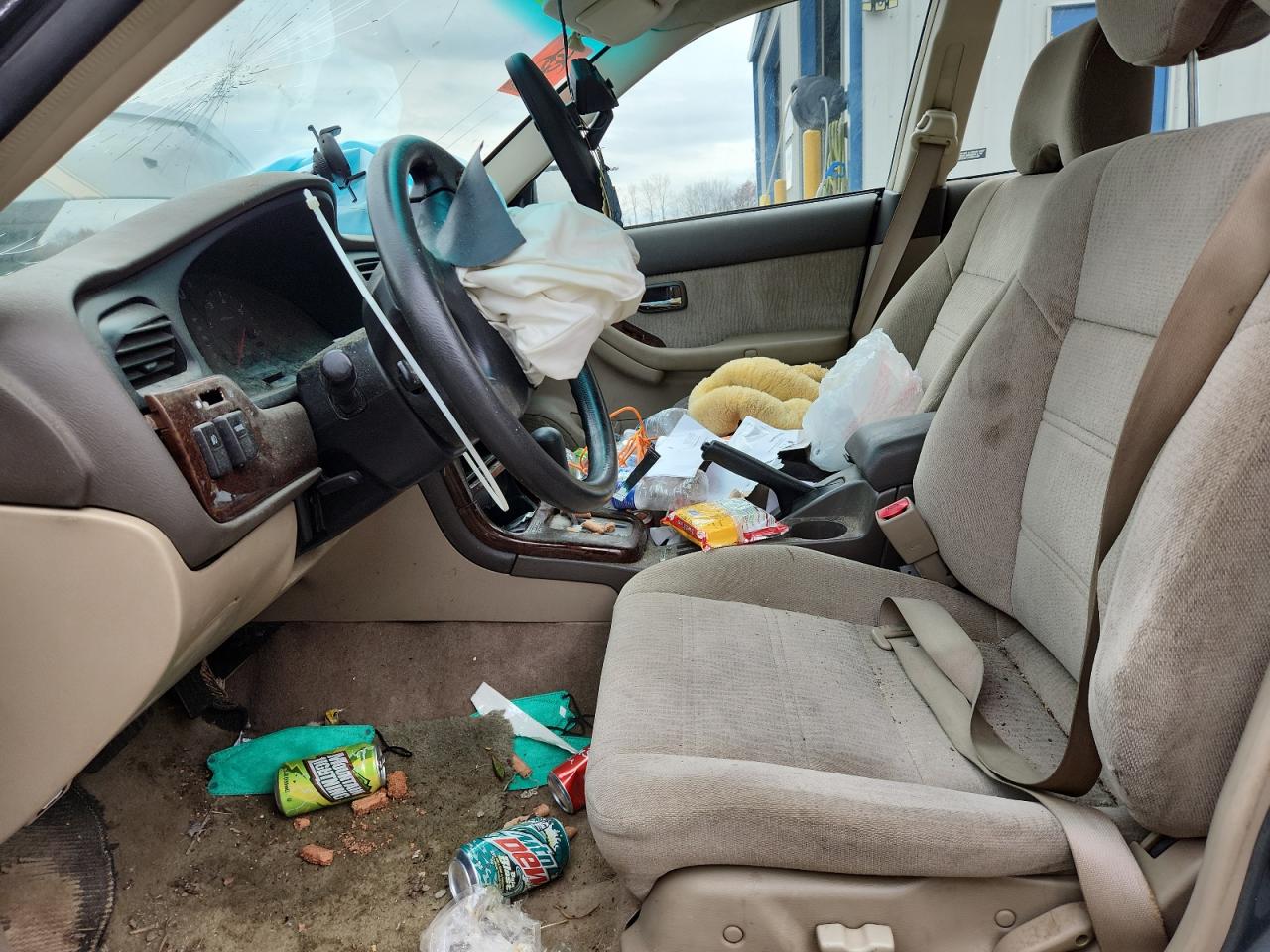 2002 Subaru Legacy Outback VIN: 4S3BH665227616364 Lot: 90991265