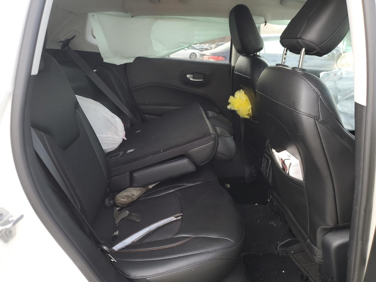 2018 Jeep Compass Latitude VIN: 3C4NJCBB8JT414344 Lot: 93191135