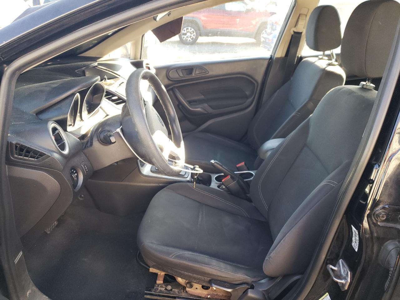 2017 Ford Fiesta Se VIN: 3FADP4BJ3HM138530 Lot: 92407005