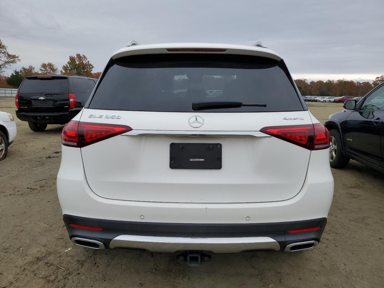 Фото: 4JGFB4KE5LA006990