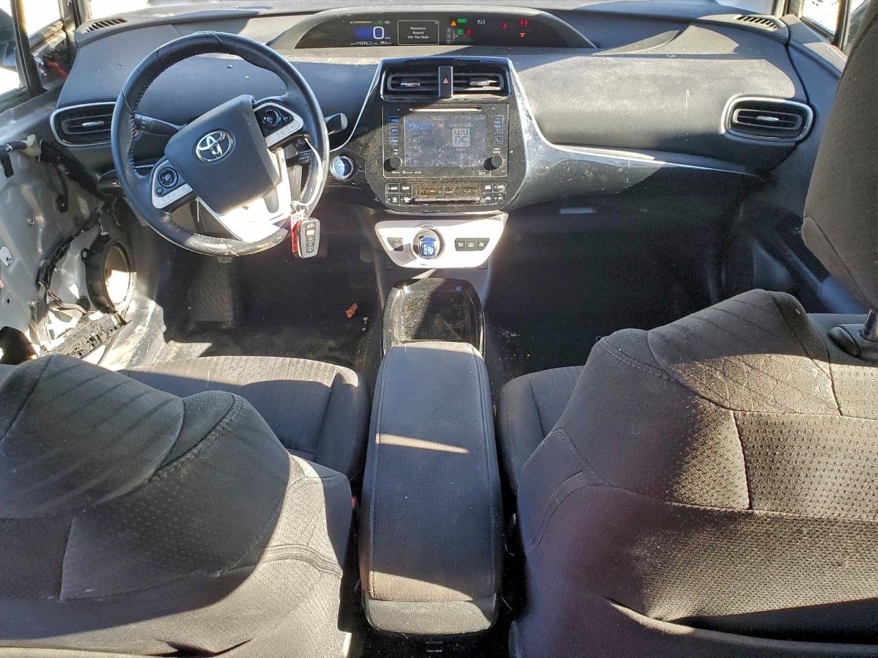 2017 Toyota Prius Prime VIN: JTDKARFP8H3061220 Lot: 92692975