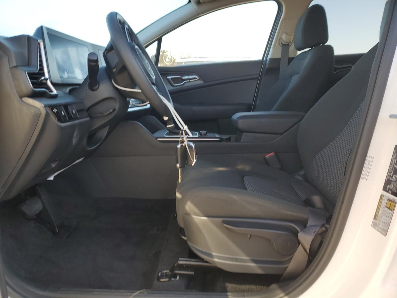 2025 Kia Sportage Lx VIN: KNDPUCDF6S7342582 Lot: 92711365