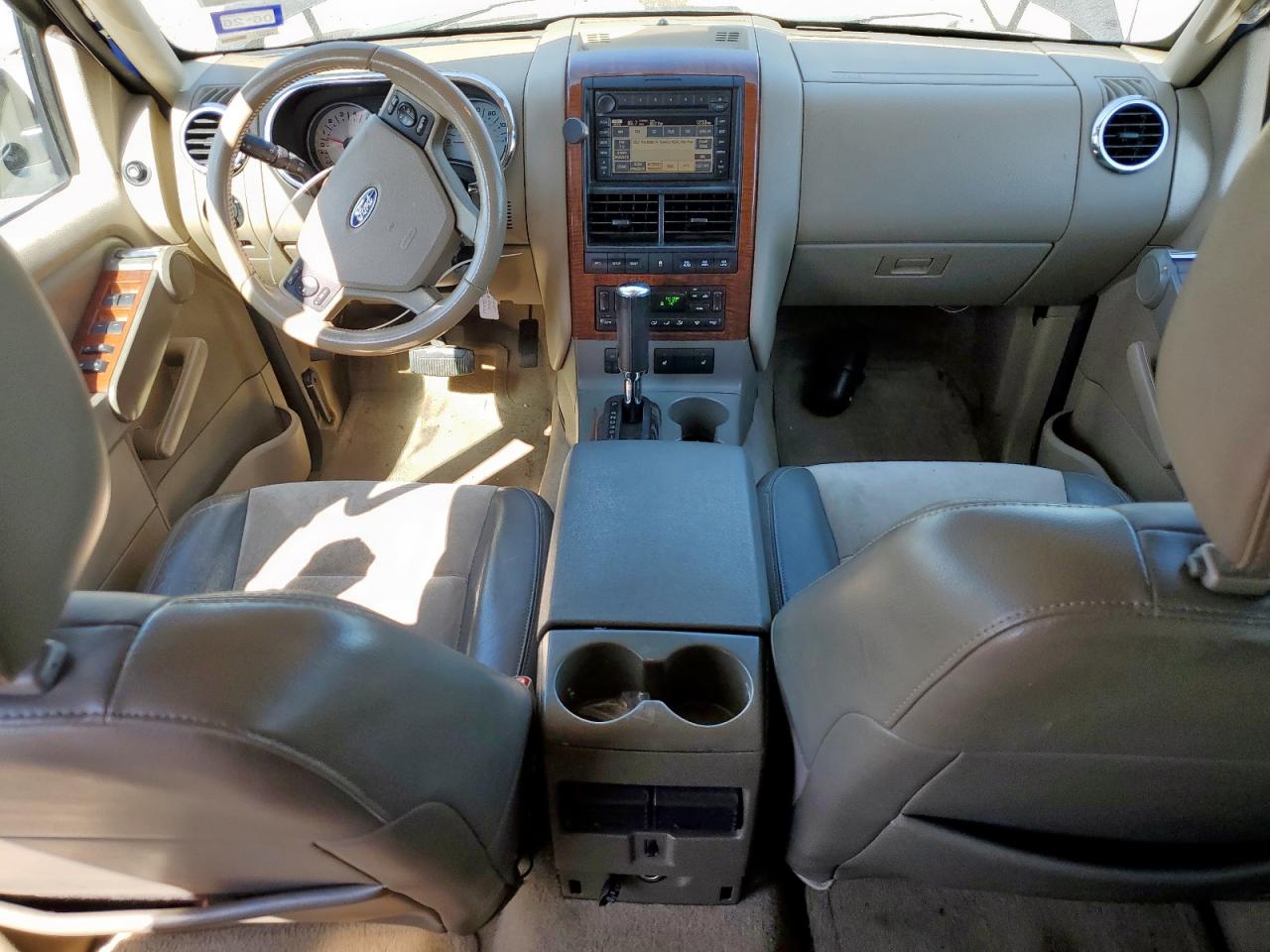 2007 Ford Explorer Eddie Bauer VIN: 1FMEU74E37UB33374 Lot: 91291615