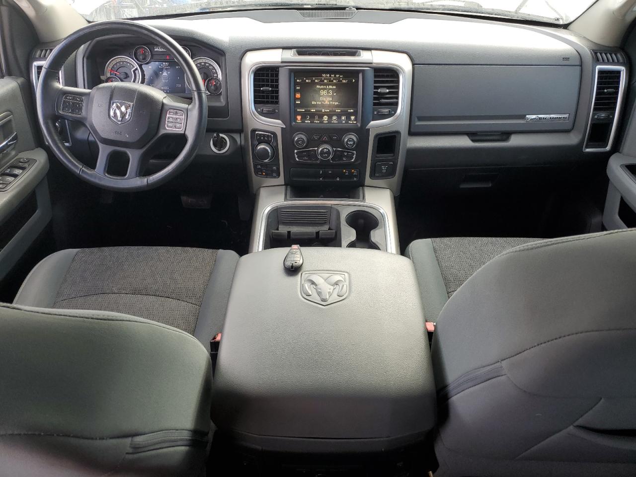 2017 Ram 1500 Slt VIN: 3C6RR7LT8HG608102 Lot: 92634995