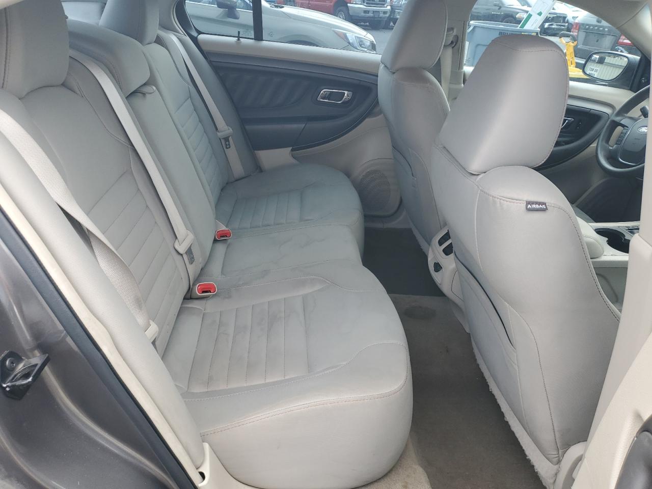 2011 Ford Taurus Se VIN: 1FAHP2DW0BG190231 Lot: 93547745