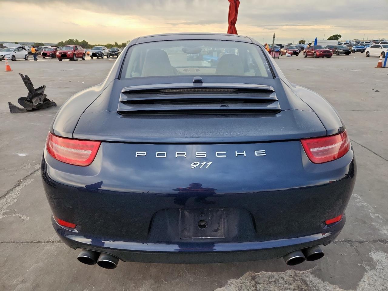 2015 Porsche 911 Carrera VIN: WP0AA2A96FS106363 Lot: 90901195