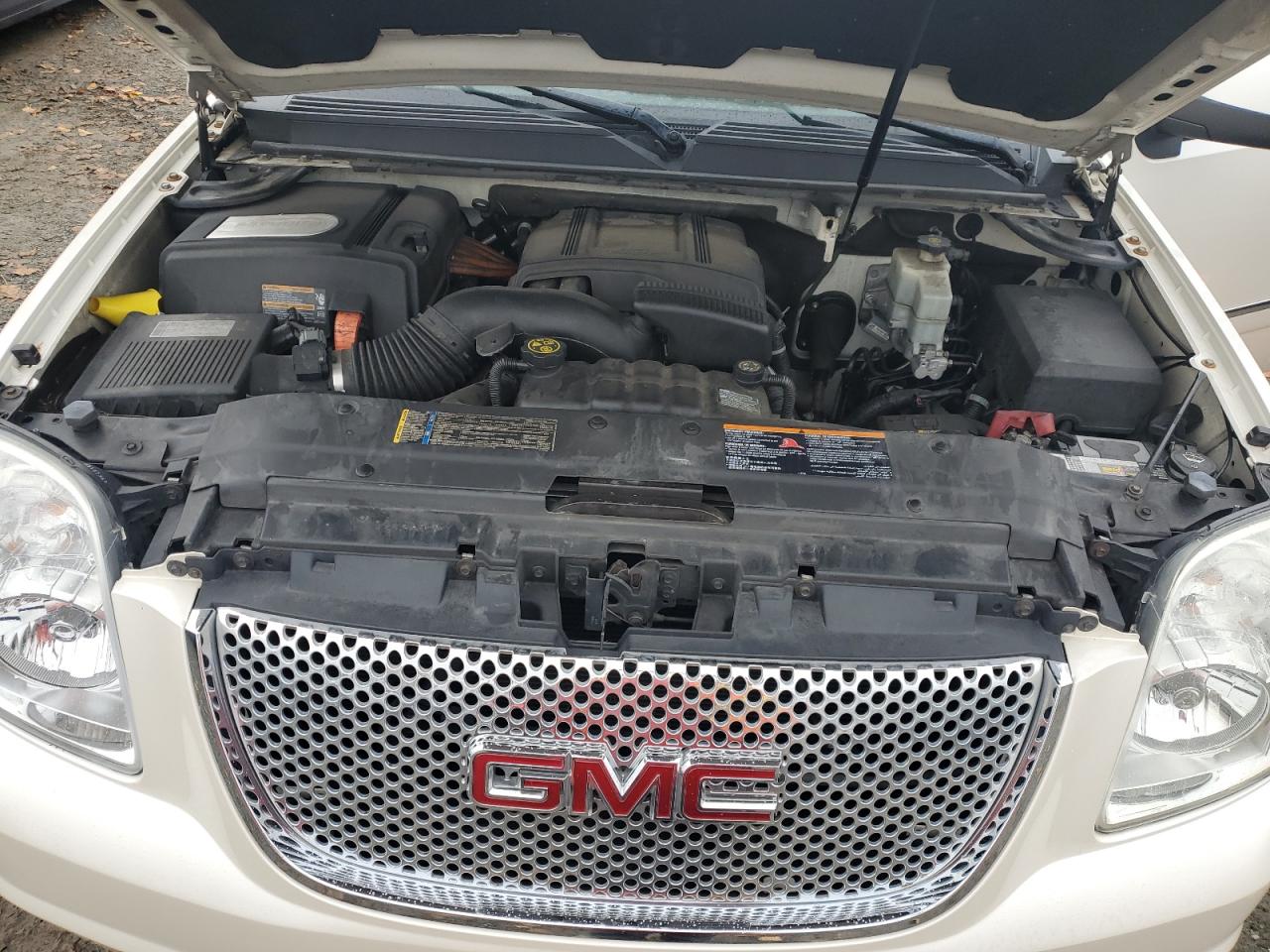 2011 GMC Yukon Denali Hybrid VIN: 1GKS2GEJ7BR231803 Lot: 91314915