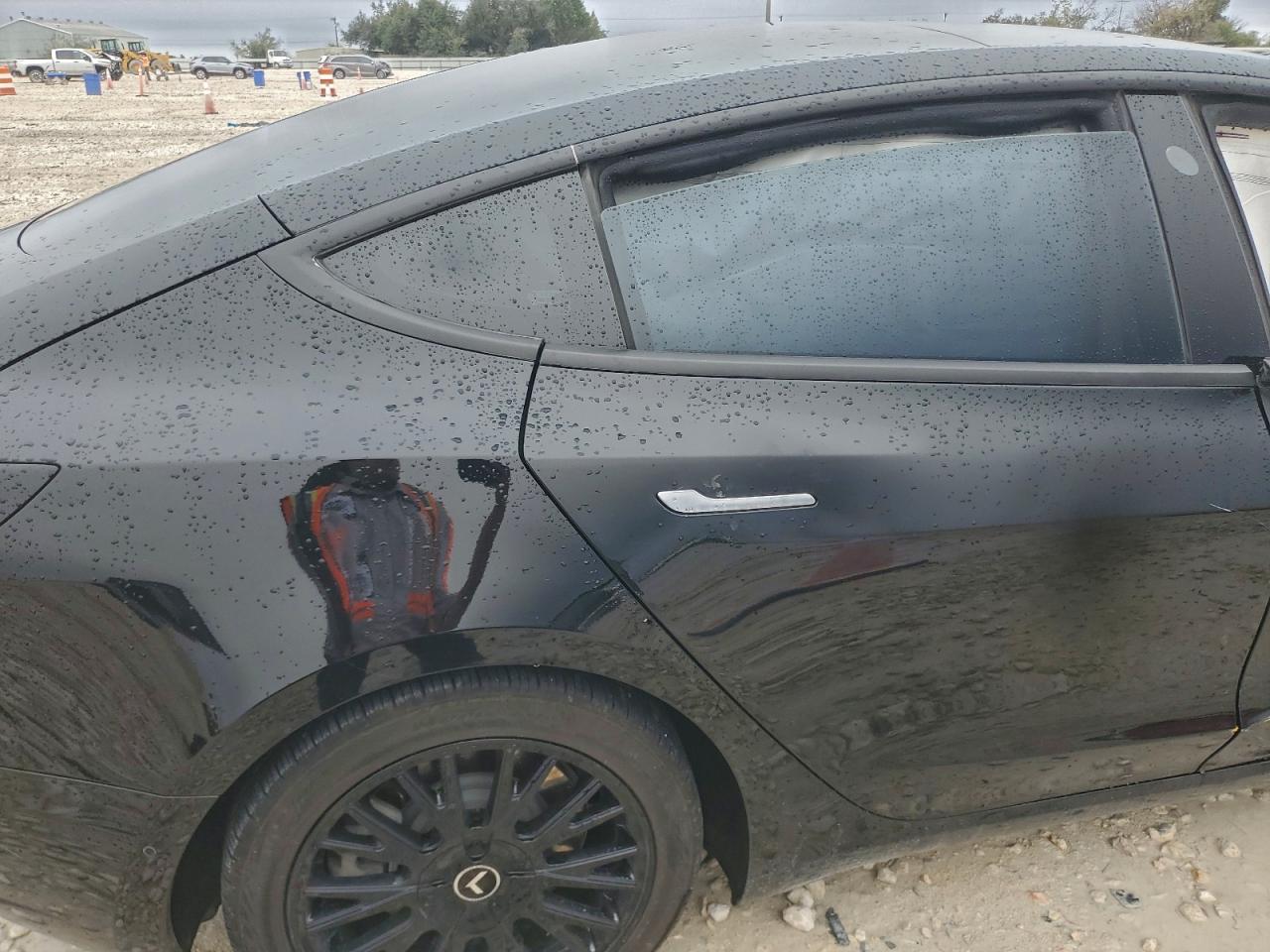 2019 Tesla Model 3 VIN: 5YJ3E1EA4KF306564 Lot: 93776275