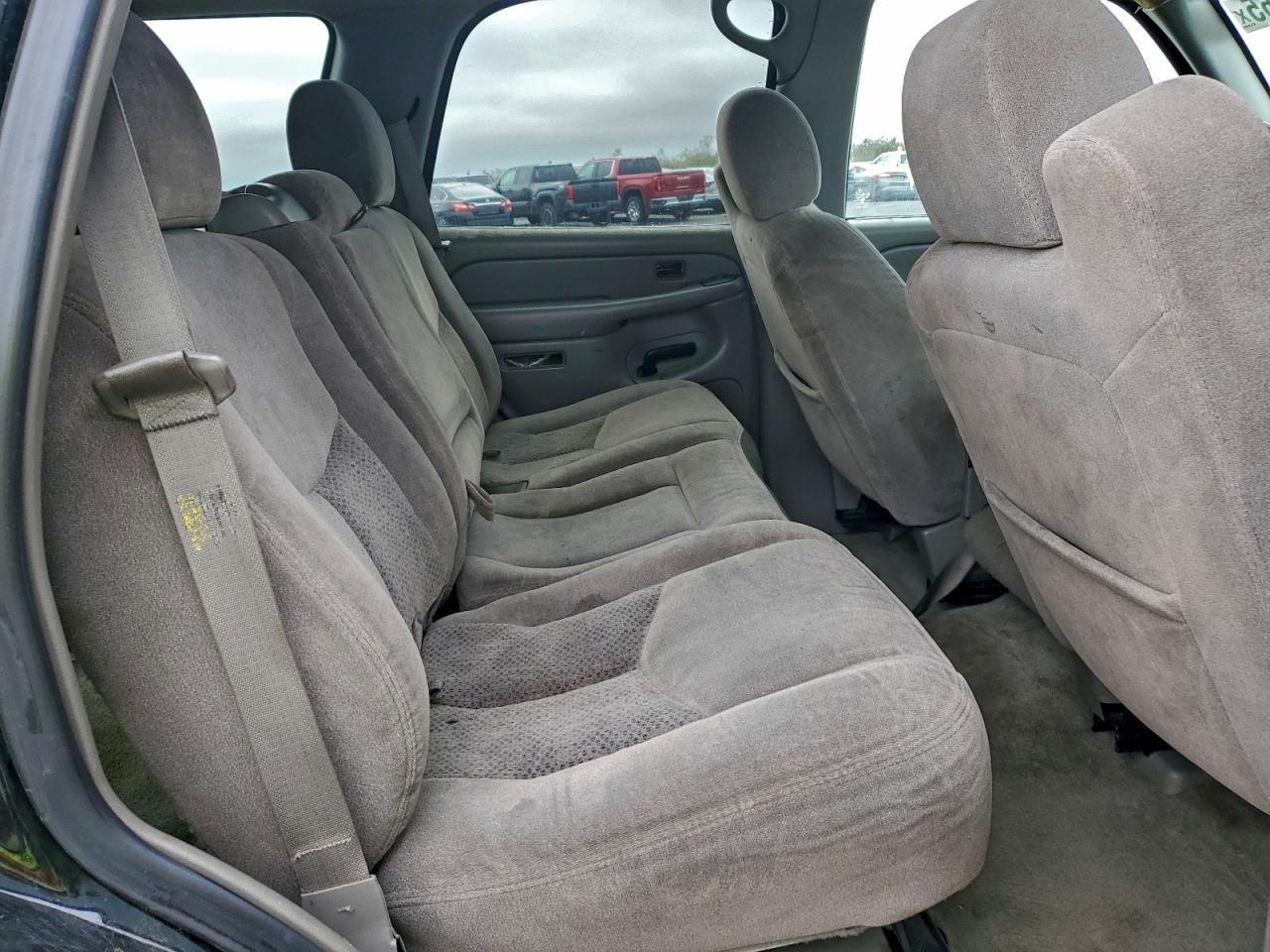 2004 Chevrolet Tahoe C1500 VIN: 1GNEC13V14J295191 Lot: 92752365