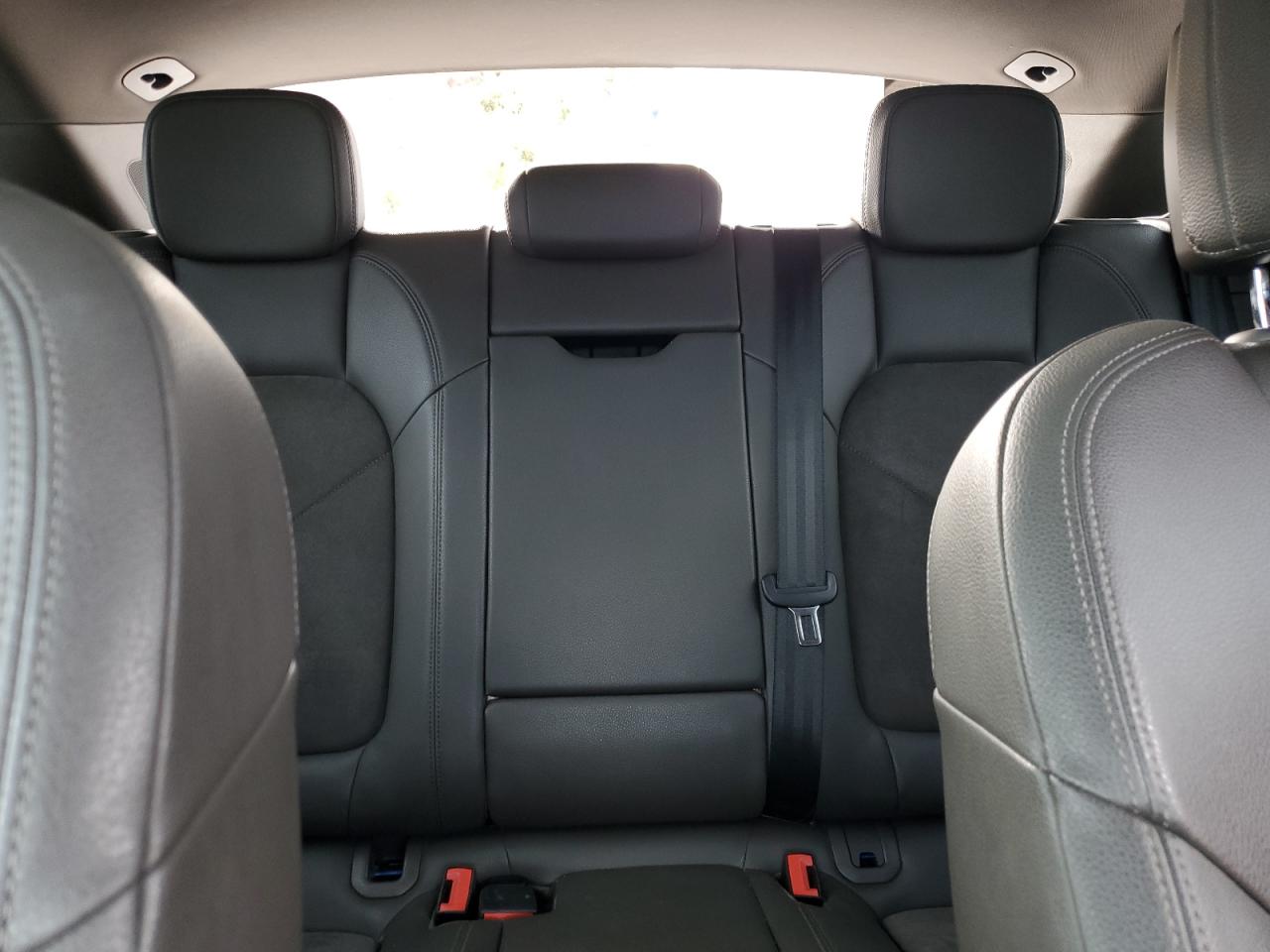 2015 Porsche Macan S VIN: WP1AB2A57FLB43084 Lot: 91285715