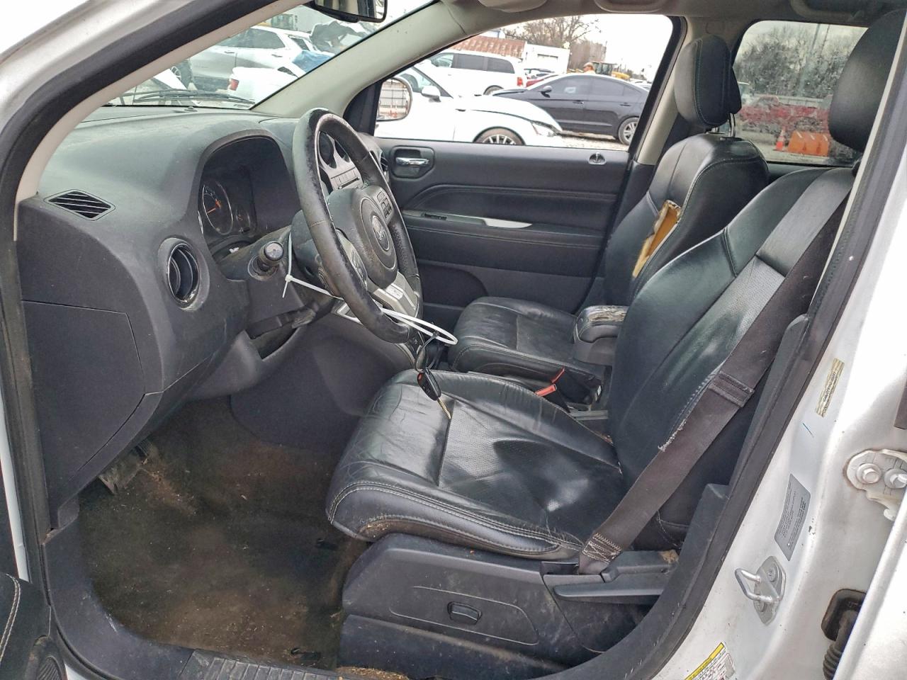 2017 Jeep Compass Latitude VIN: 1C4NJDEB1HD109687 Lot: 93490185