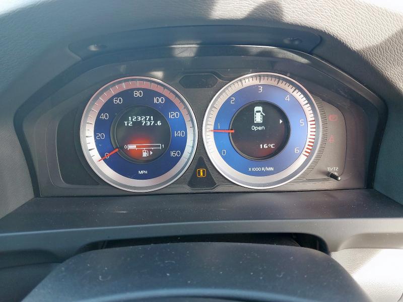 2012 VOLVO V60 D2 [115] R DESIGN 5DR