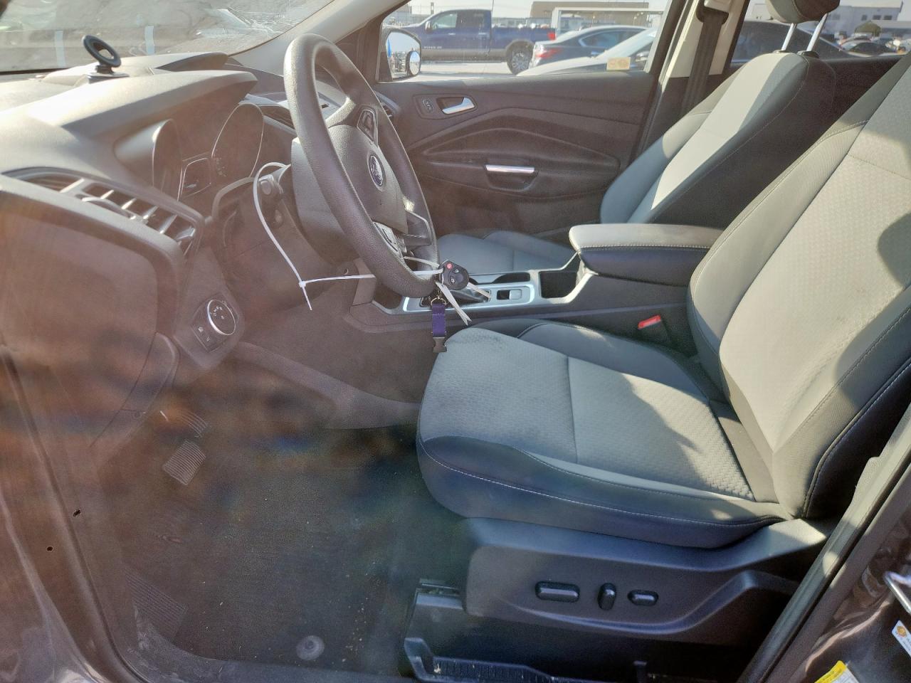 2018 Ford Escape Se VIN: 1FMCU9GD2JUC95557 Lot: 92897865