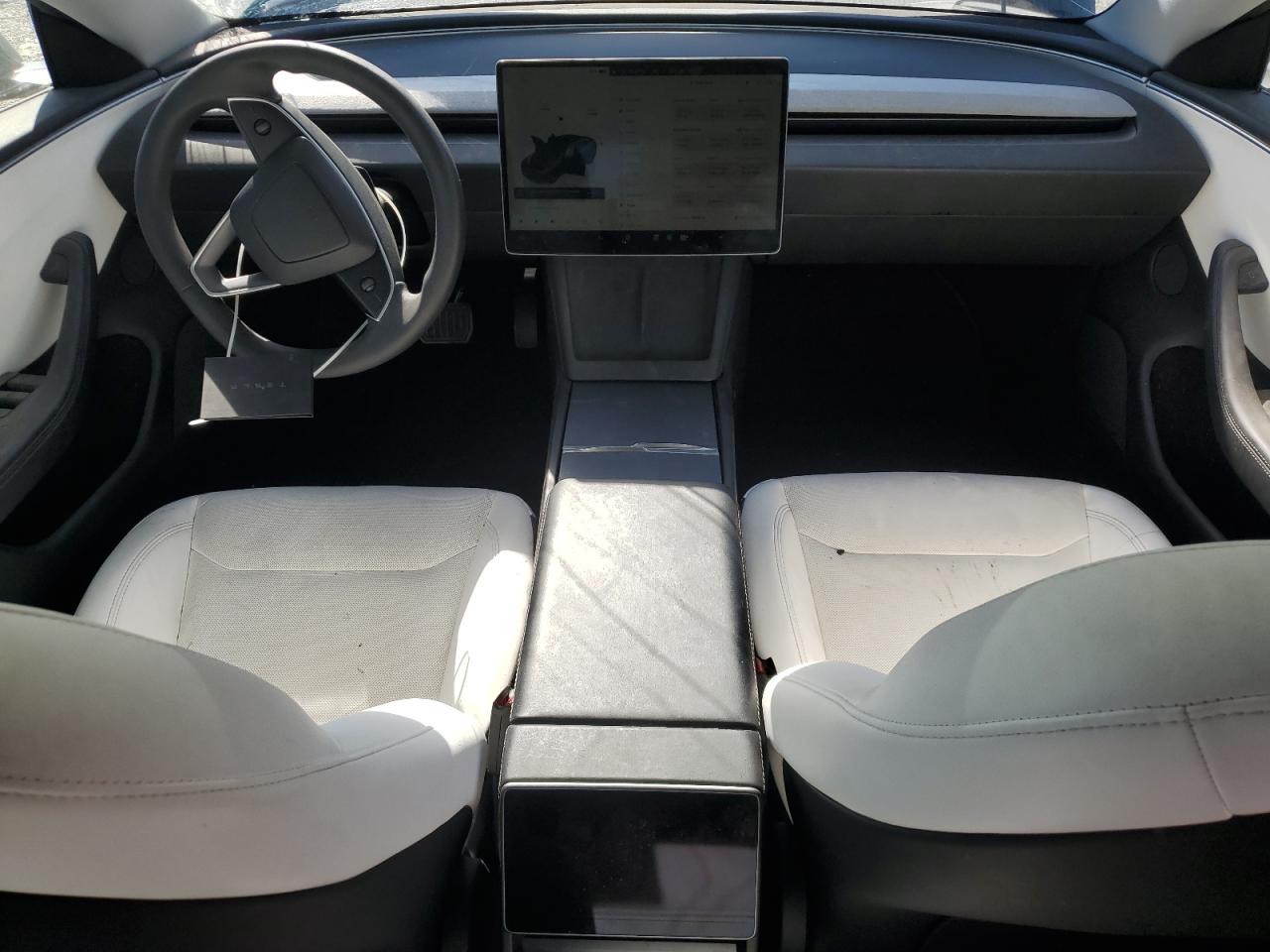 2025 Tesla Model 3 VIN: 5YJ3E1EBXSF950420 Lot: 92290625