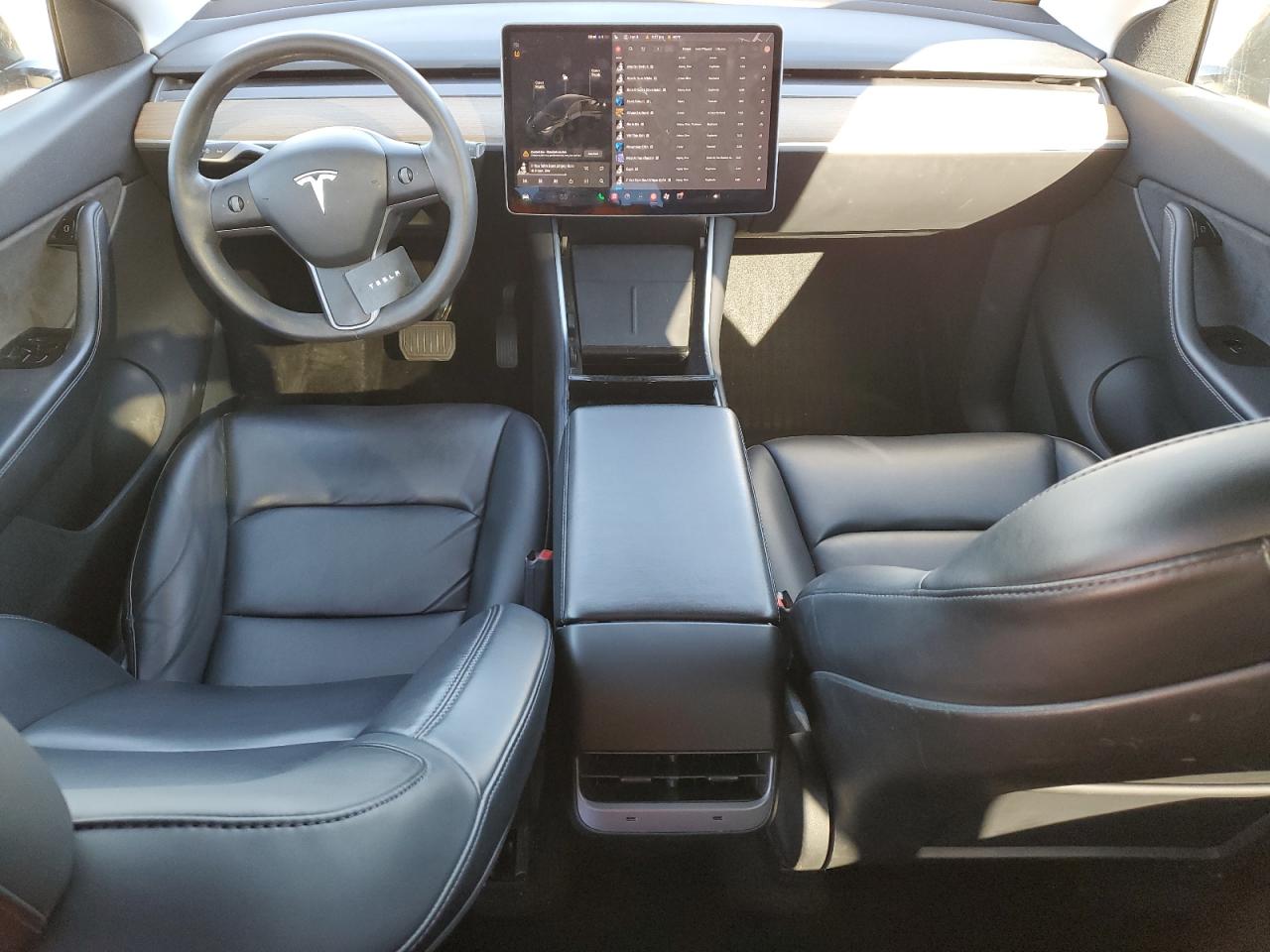 2021 Tesla Model Y VIN: 5YJYGDEE8MF115933 Lot: 90687425