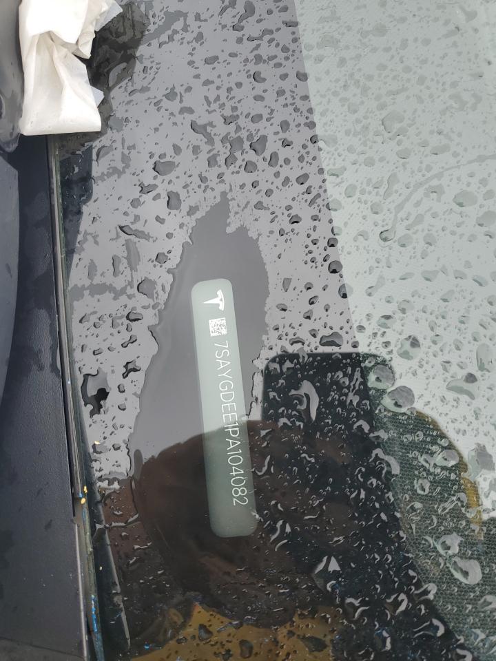 2023 Tesla Model Y VIN: 7SAYGDEE1PA104082 Lot: 92912795