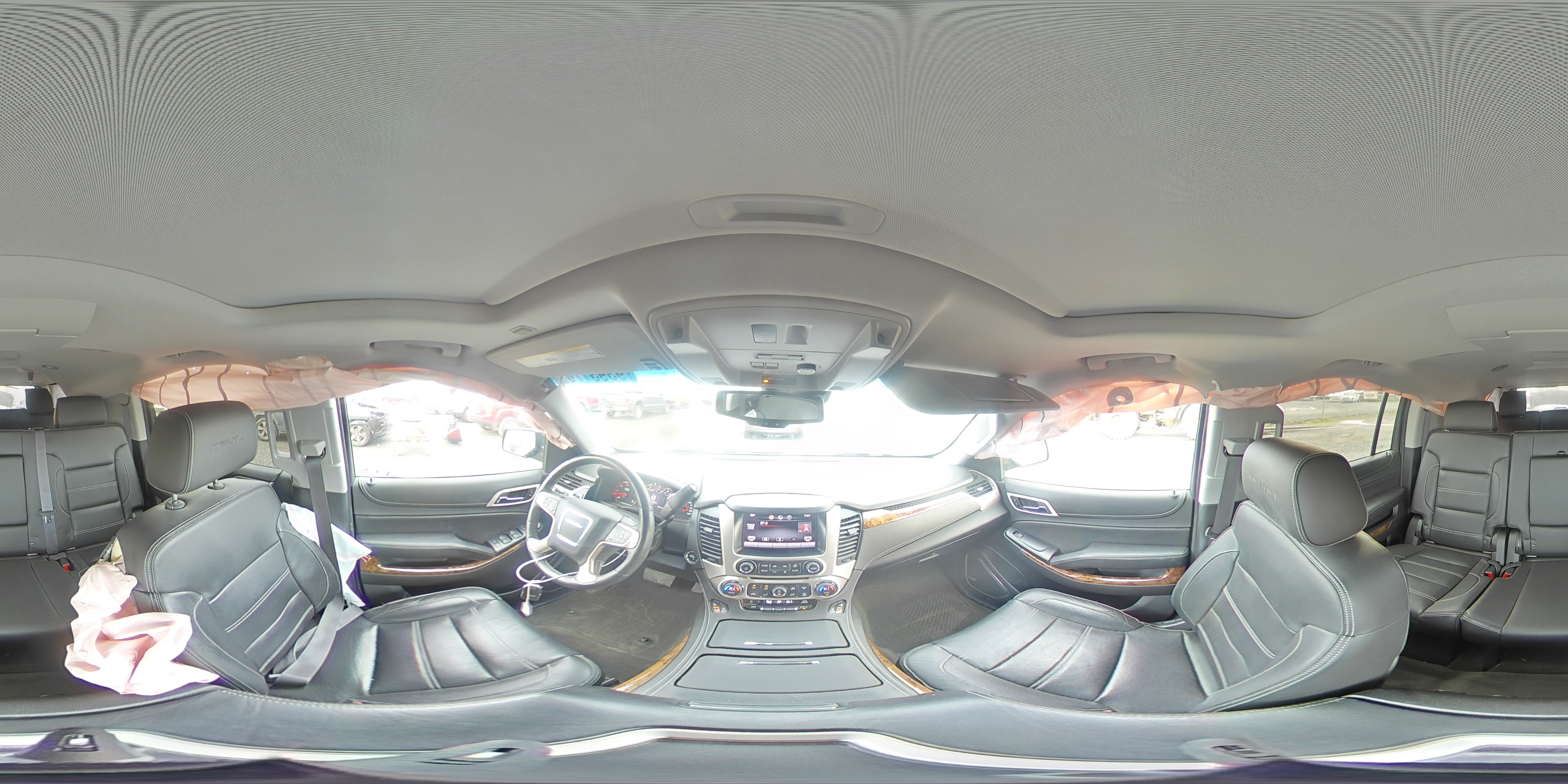 2015 GMC Yukon Xl Denali VIN: 1GKS2JKJ9FR169604 Lot: 93931765