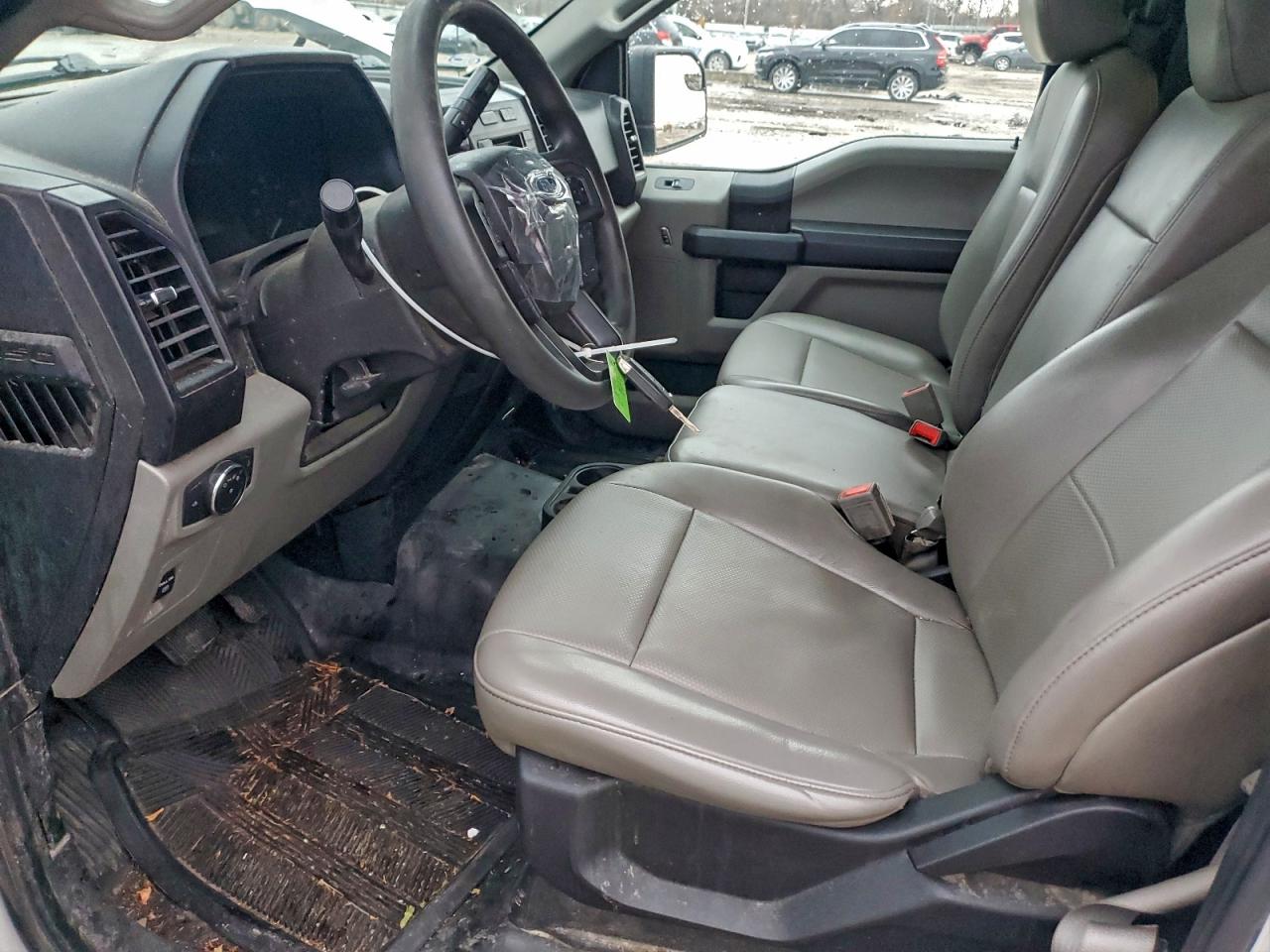 2018 Ford F150 VIN: 1FTMF1CB9JKC52127 Lot: 93770535