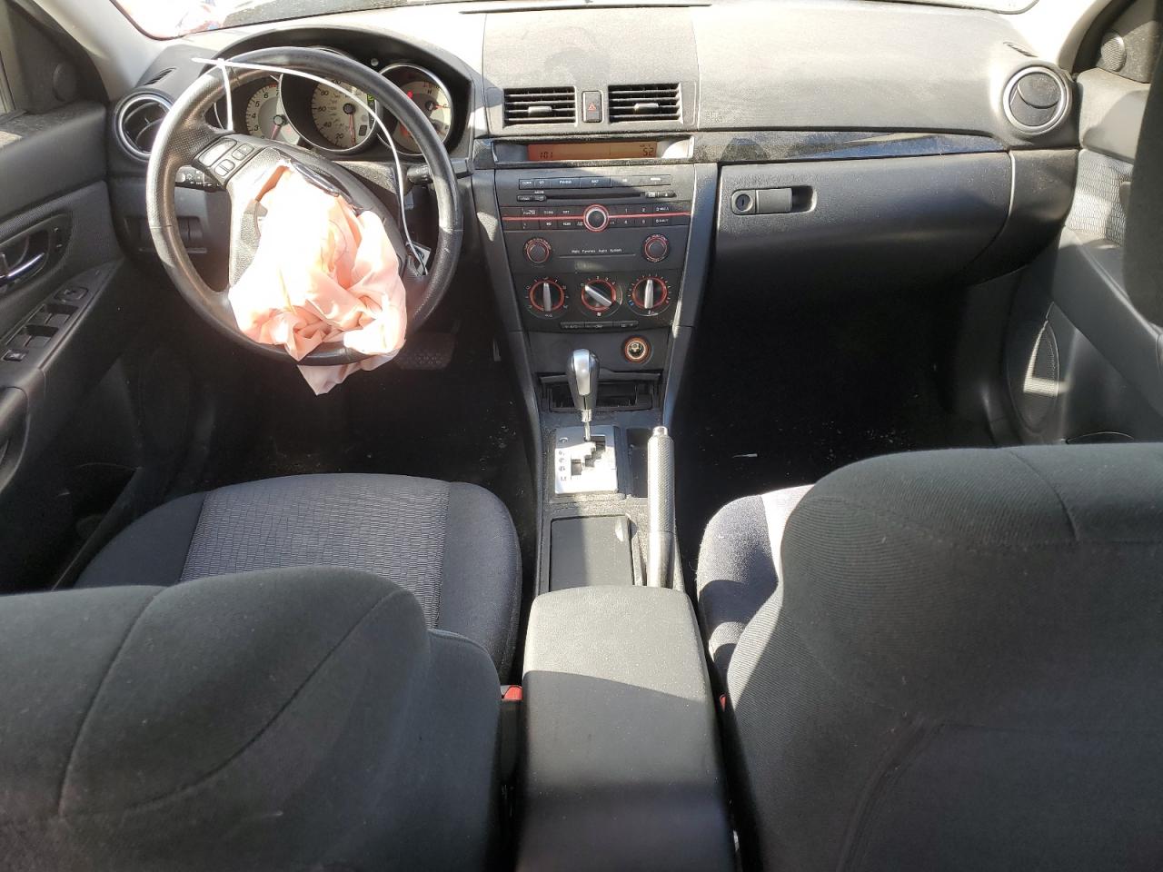 2008 Mazda 3 I VIN: JM1BK32G181140157 Lot: 91383075