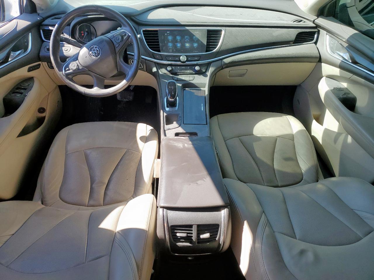 2017 Buick Lacrosse Essence VIN: 1G4ZP5SS2HU135186 Lot: 92201505