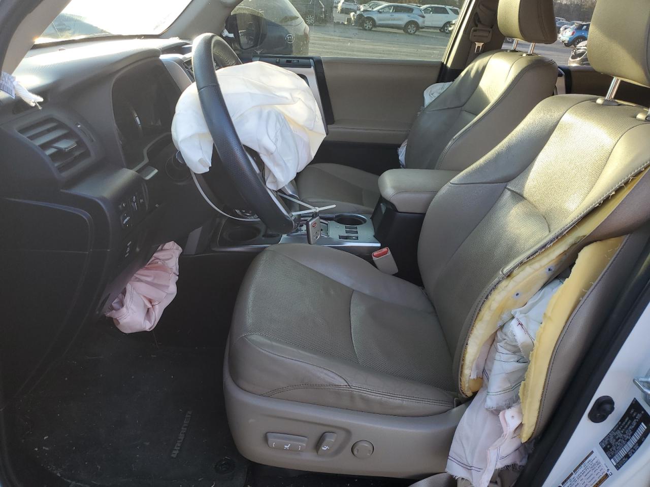 2017 Toyota 4Runner Sr5/Sr5 Premium VIN: JTEBU5JR6H5410819 Lot: 91509335