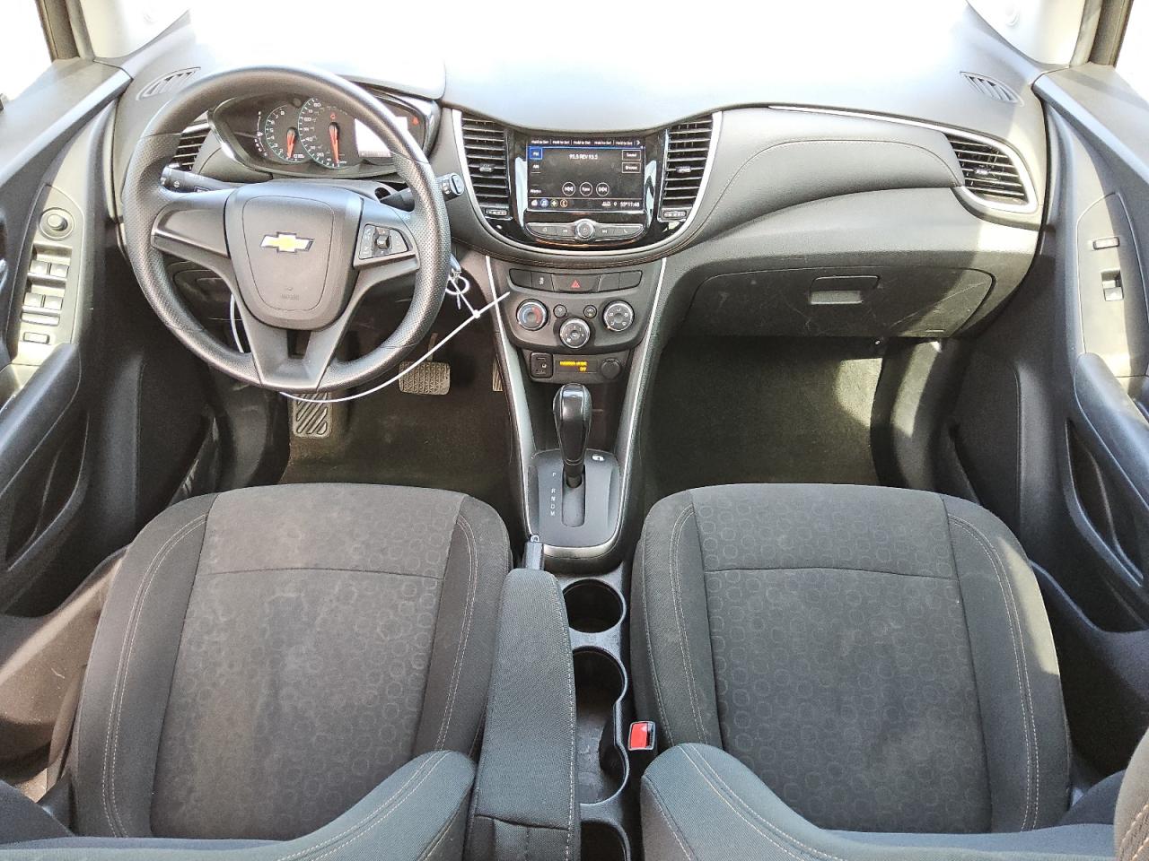 2020 Chevrolet Trax Ls VIN: KL7CJKSB5LB060575 Lot: 92239345