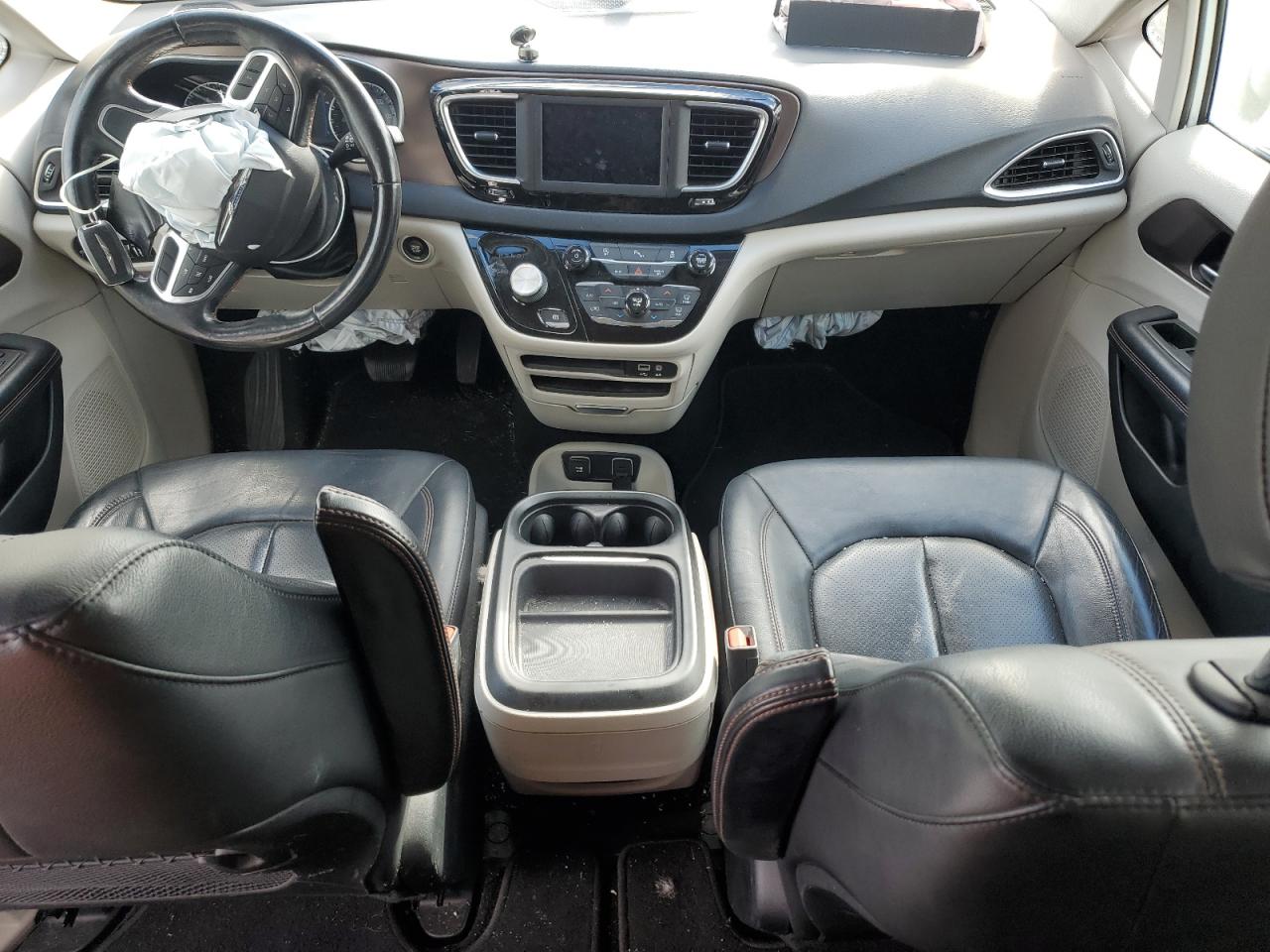 2019 Chrysler Pacifica Touring L VIN: 2C4RC1BG0KR650180 Lot: 91600305