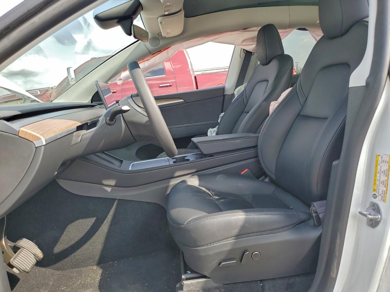 2023 Tesla Model Y VIN: 7SAYGDEE9PA188796 Lot: 93395855