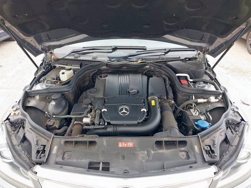 2011 MERCEDES-BENZ C CLASS C180 BLUEEFFICIENCY SPORT EDITION 125 4DR AUTO