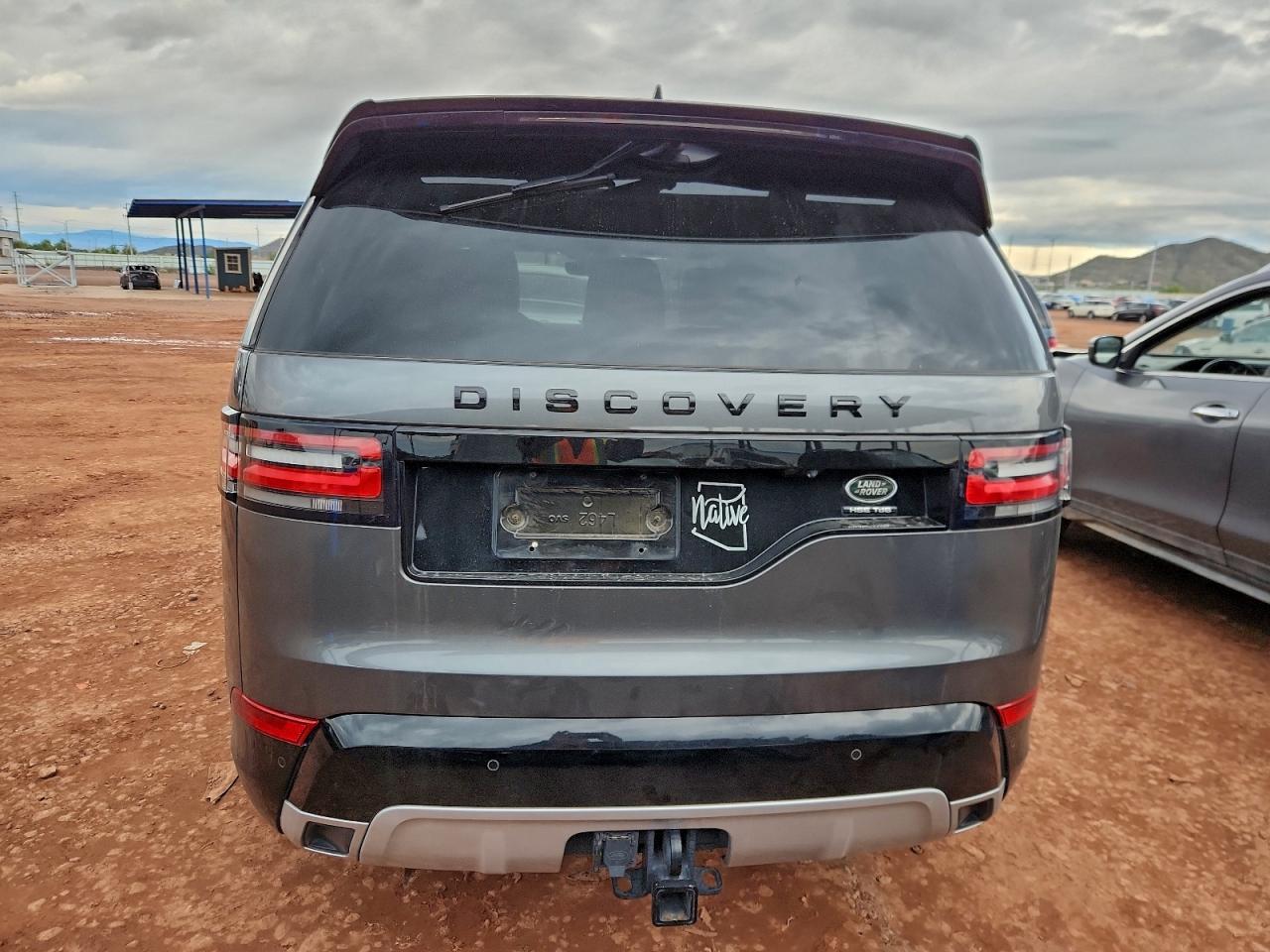2018 Land Rover Discovery Hse Luxury VIN: SALRT2RK4JA072600 Lot: 92911775