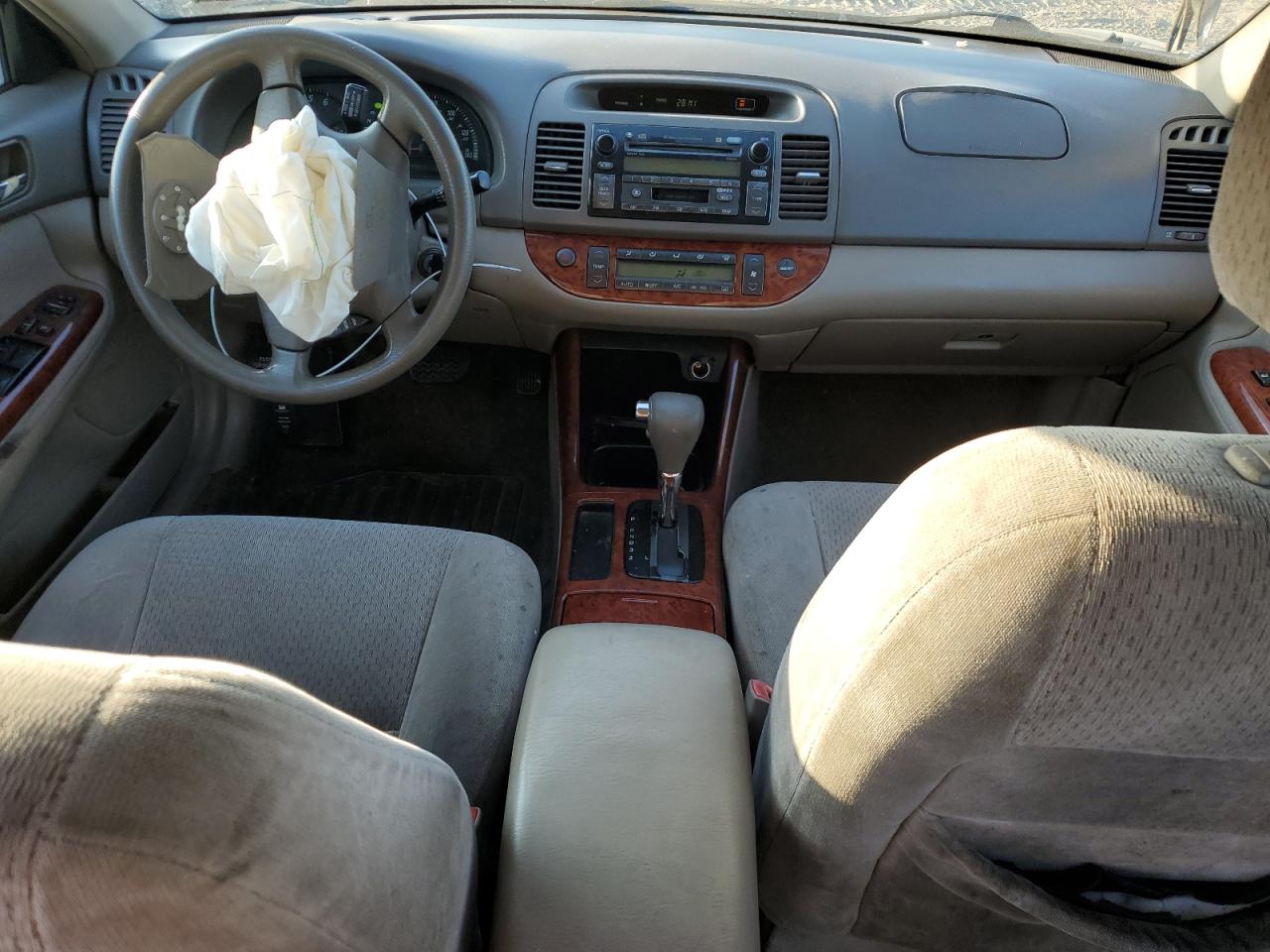 2004 Toyota Camry Le VIN: 4T1BF32K44U574151 Lot: 91828115