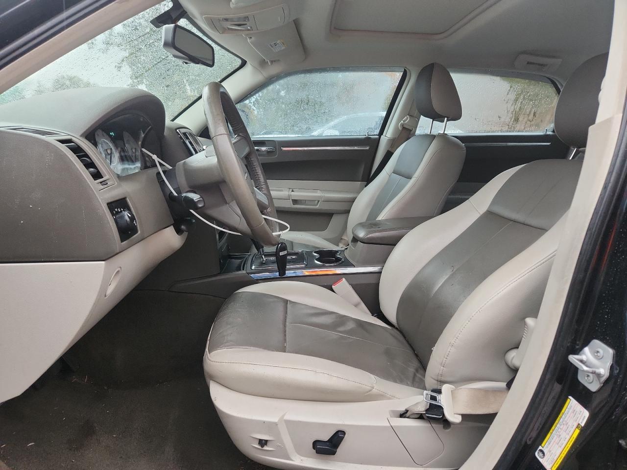 2008 Chrysler 300 Touring VIN: 2C3LA53G78H135939 Lot: 91168515