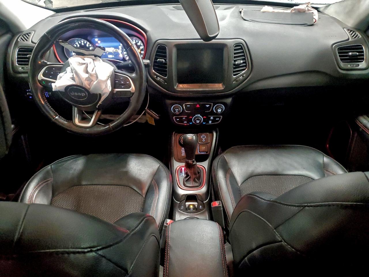 2019 Jeep Compass Trailhawk VIN: 3C4NJDDBXKT849063 Lot: 92810555