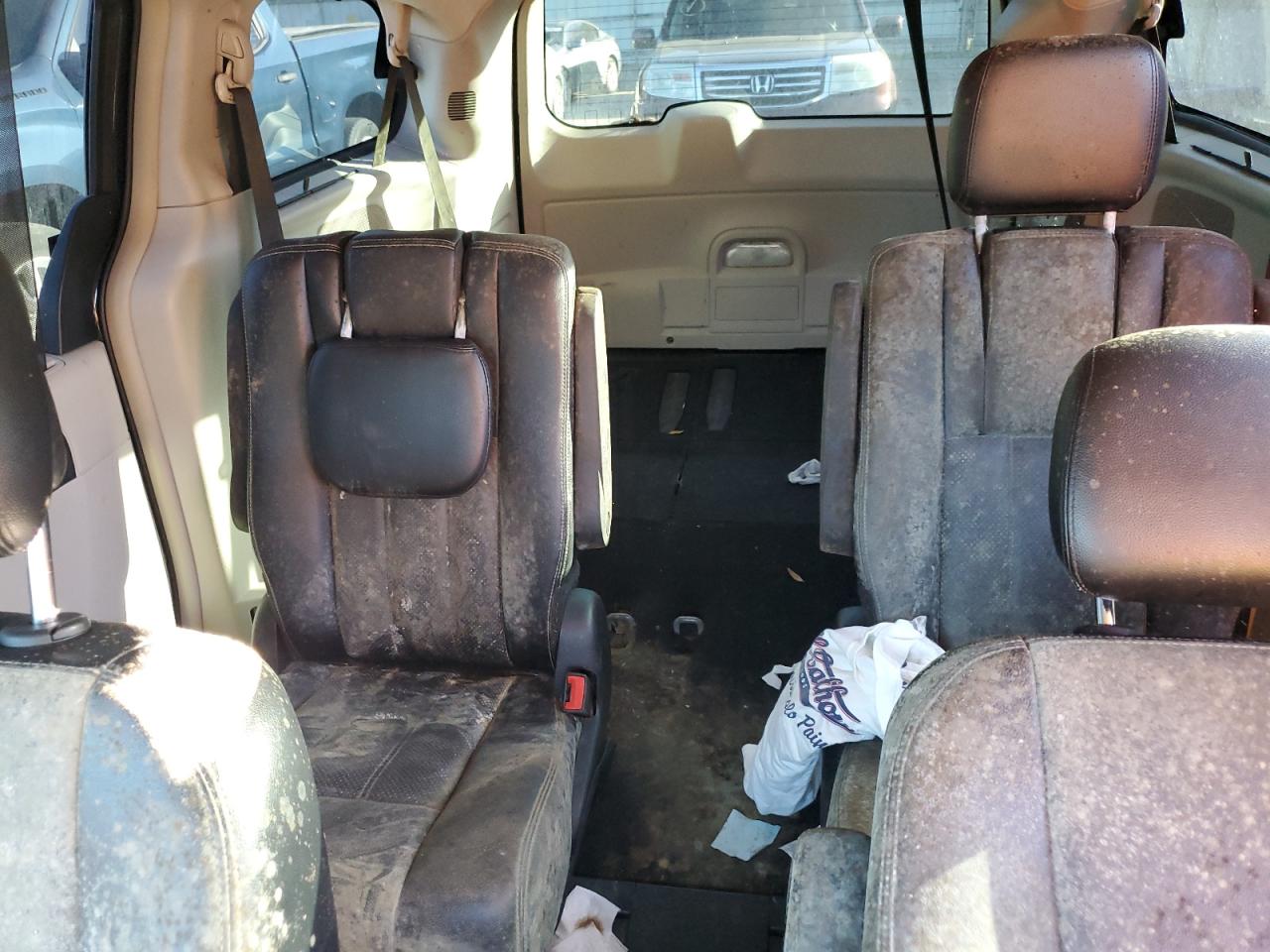 2013 Chrysler Town & Country Touring L VIN: 2C4RC1CG3DR571006 Lot: 92364925