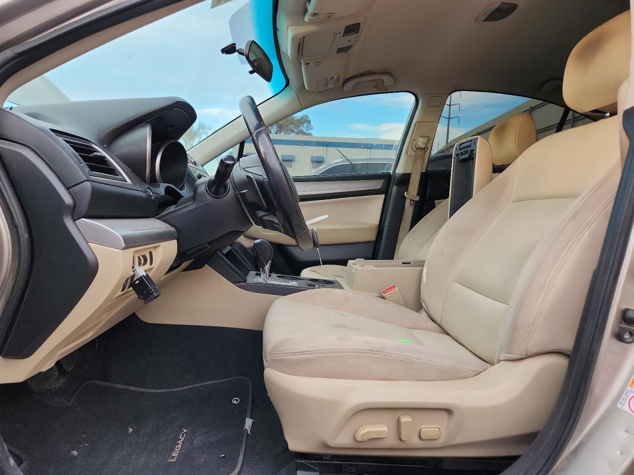 2015 Subaru Legacy 2.5I Premium VIN: 4S3BNBC60F3012033 Lot: 92481915