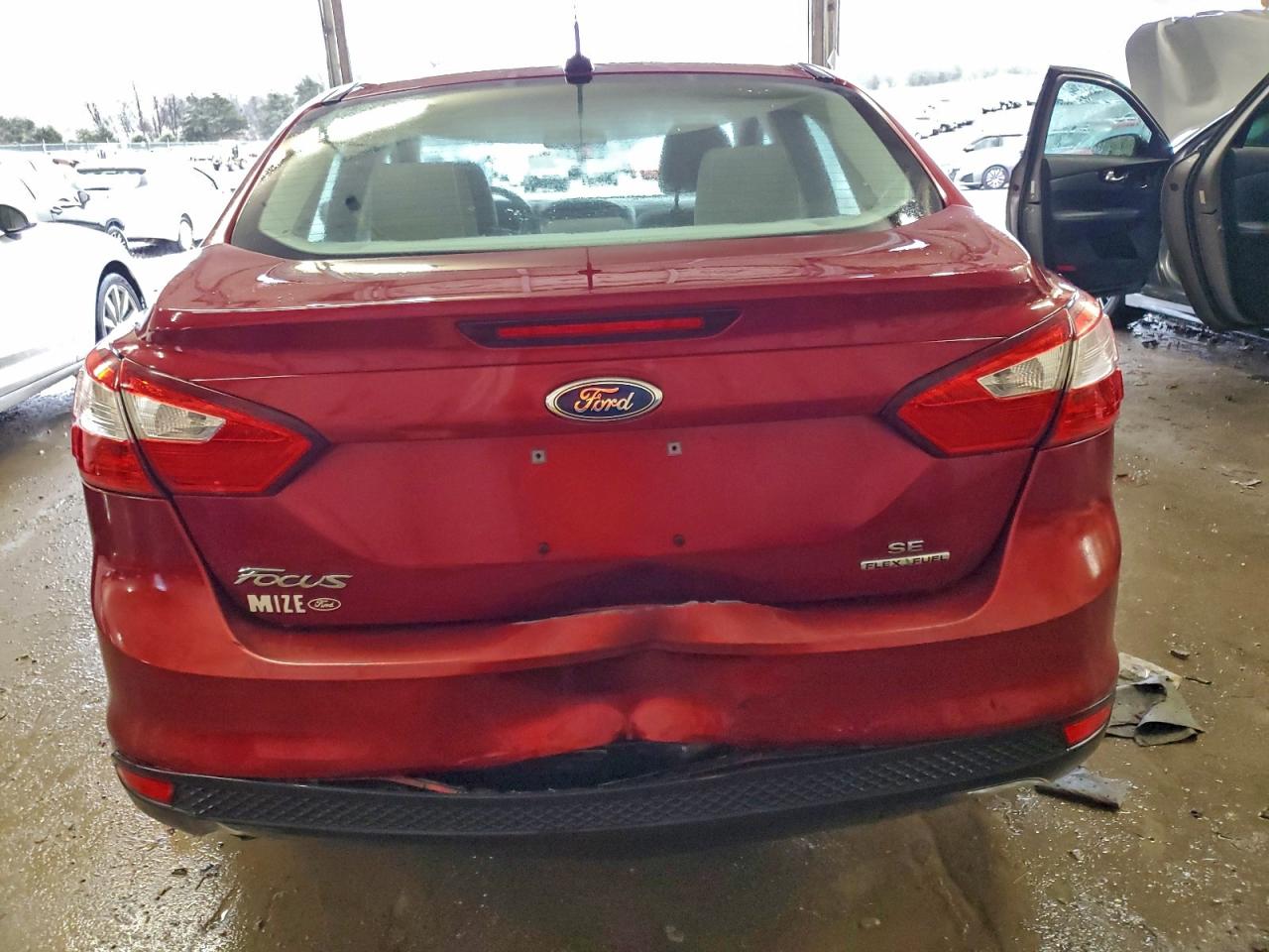 2014 Ford Focus Se VIN: 1FADP3F27EL102849 Lot: 94057575