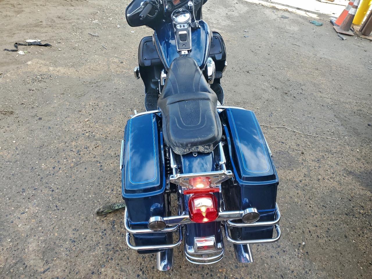 2002 Harley-Davidson Flhtcui VIN: 1HD1FCW142Y627341 Lot: 94081055